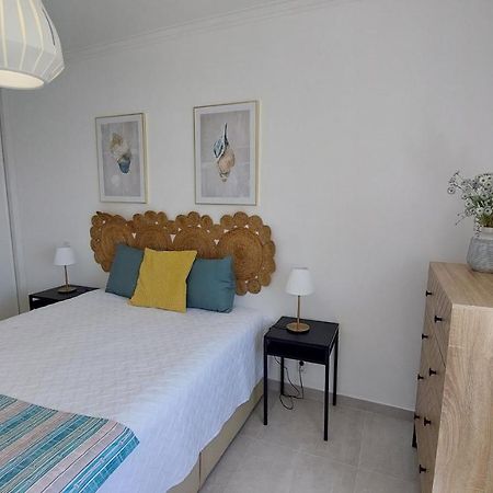 Apartamento Kelyfos Beach By Feriascomsol Quarteira Eksteriør bilde