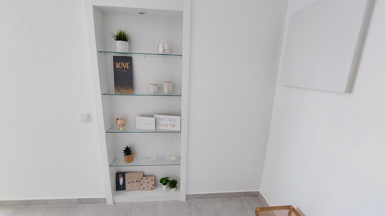 Apartamento Kelyfos Beach By Feriascomsol Quarteira Eksteriør bilde